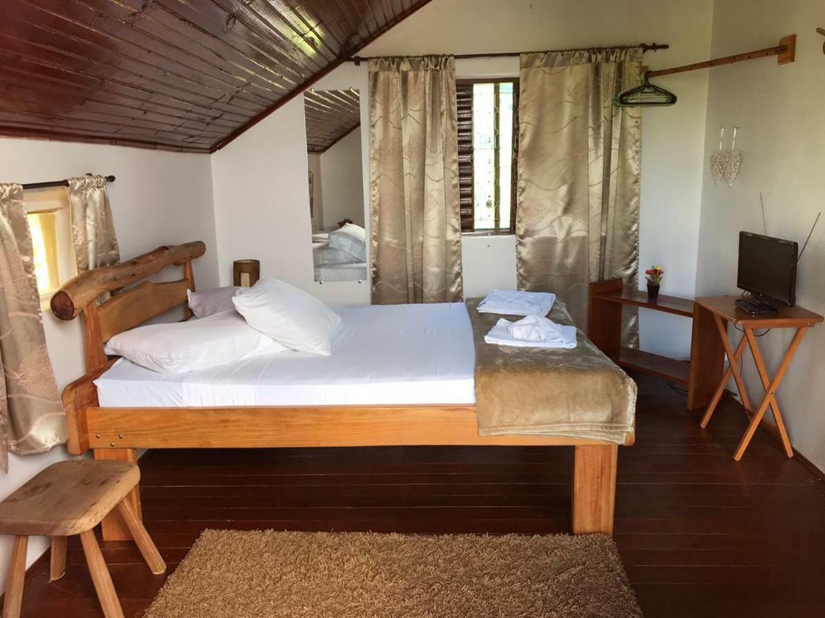 Alto Paraíso de Goiás Buddy'S Hostel & Pousada Alto Paraiso מראה חיצוני תמונה